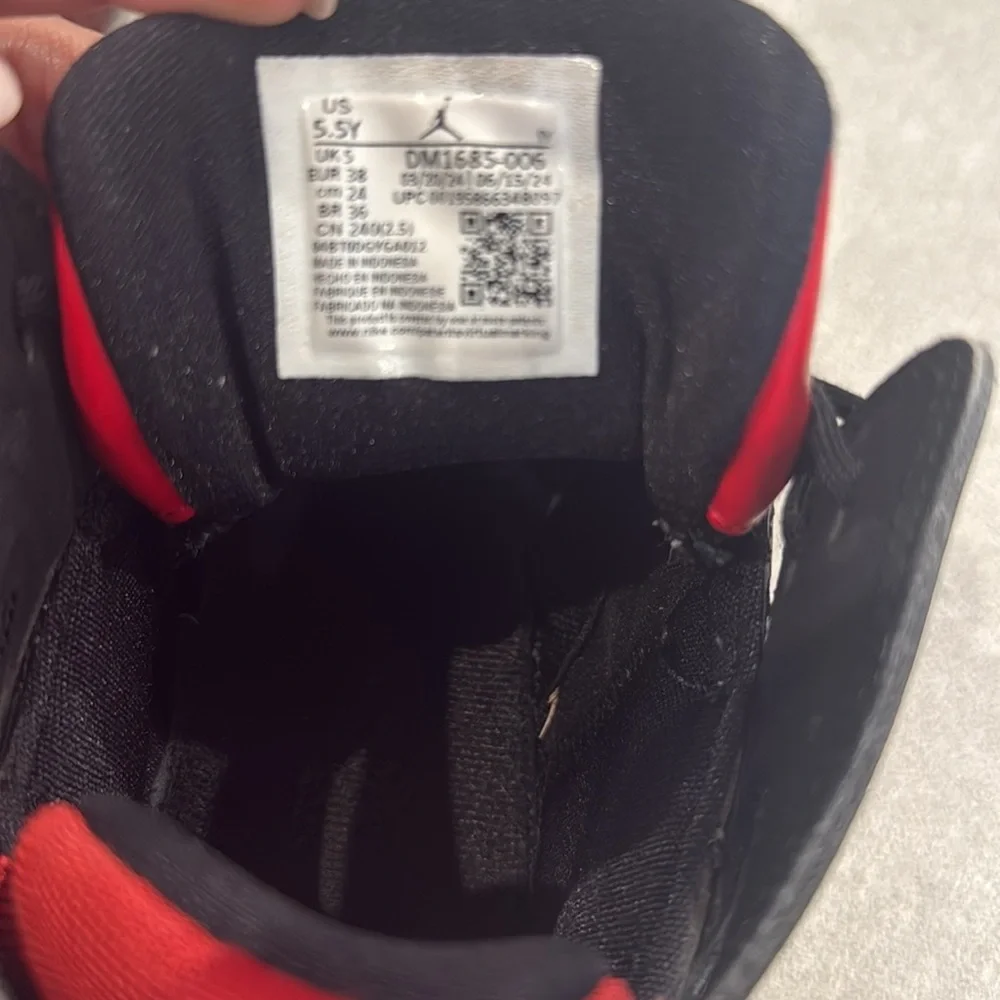 Nike Jordan Black and Red High-Top Basketball Sneakers